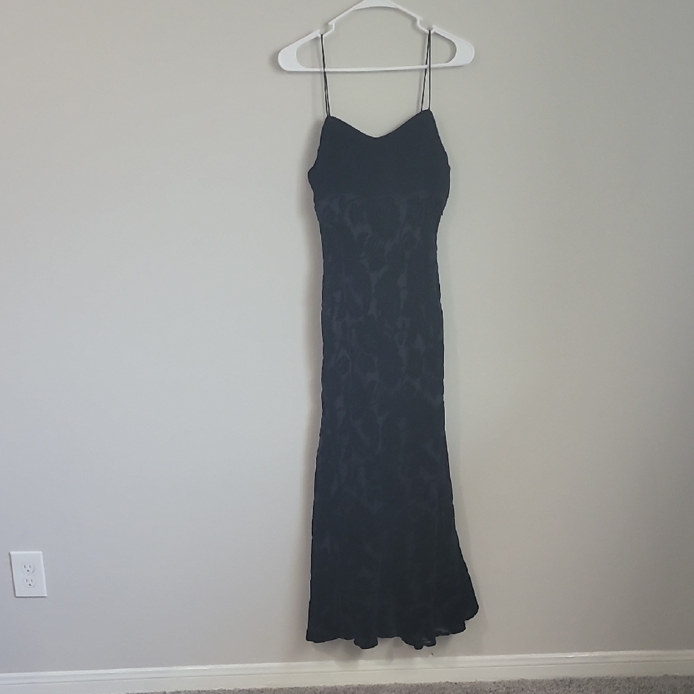 Elegant Black Maxi Slip Dress with Delicate Straps